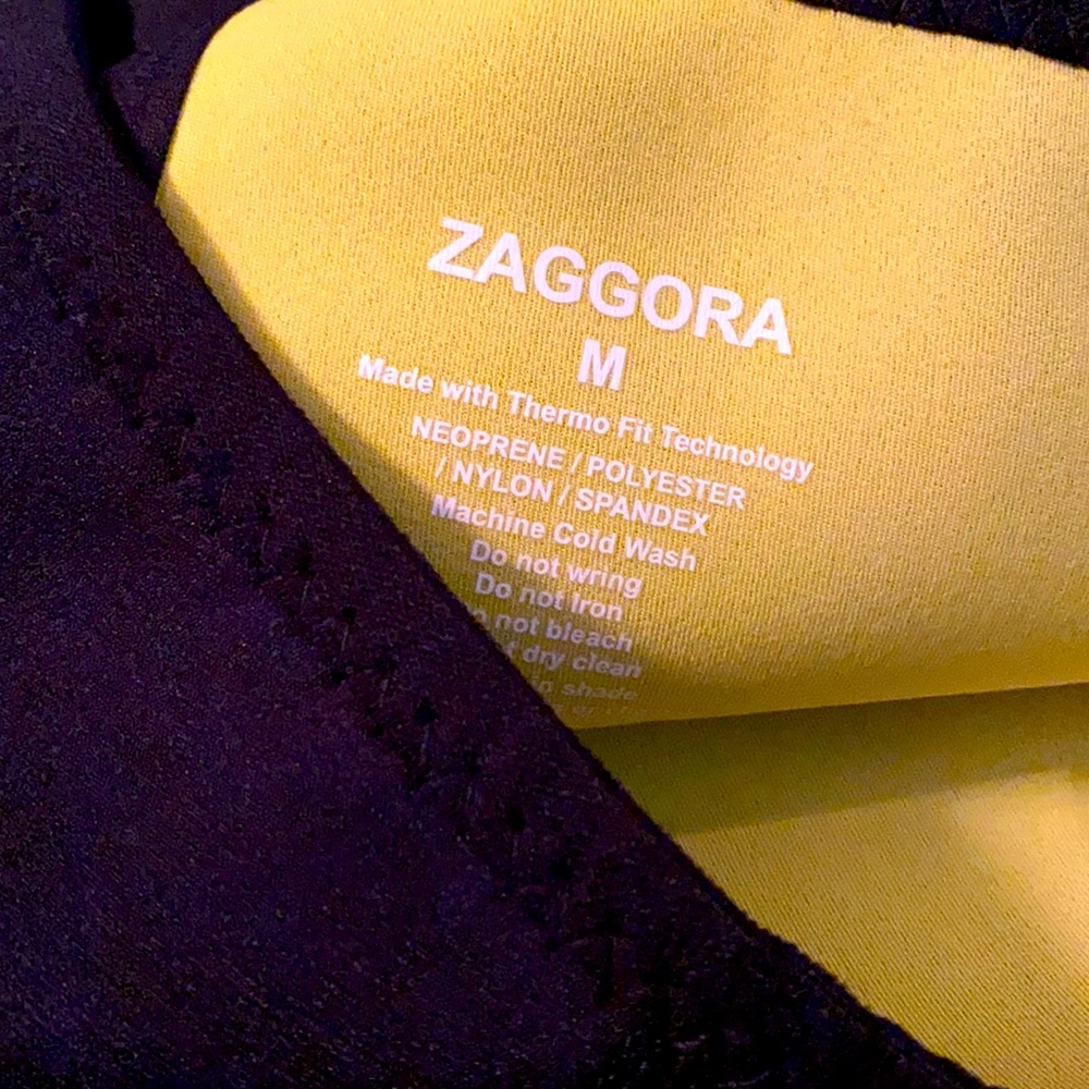 Zaggora high waisted capri thermal work out capri